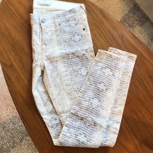 7 for all mankind Jeans in snake print/texture